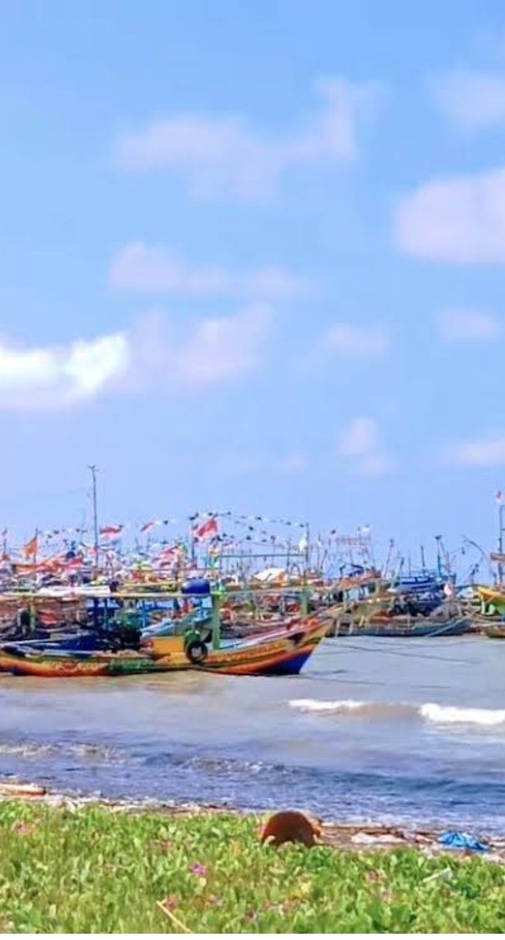 Langit-Di-Adat-Laut